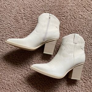 Altar’d state cream bootie
